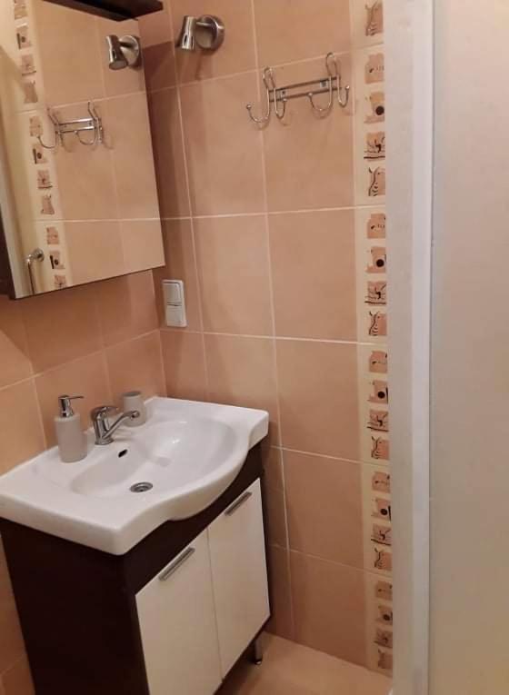 Barbora Apartament 德拉肯恩凯 外观 照片